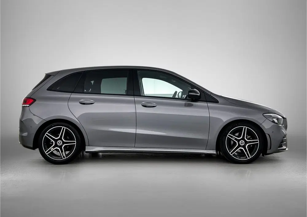 Mercedes-Benz B-Klasse 180 Business Solution AMG AMG Line uit 2022, foto 13