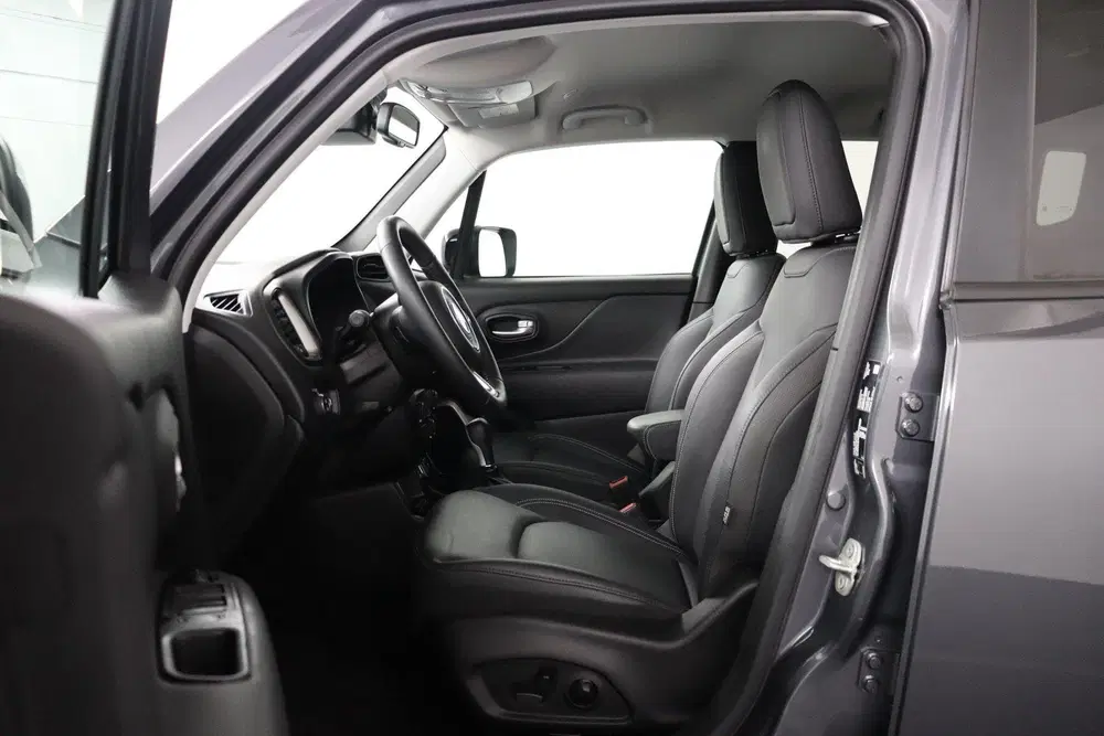 Jeep Renegade 1.5T e-Hybrid Longitude uit 2024, foto 15