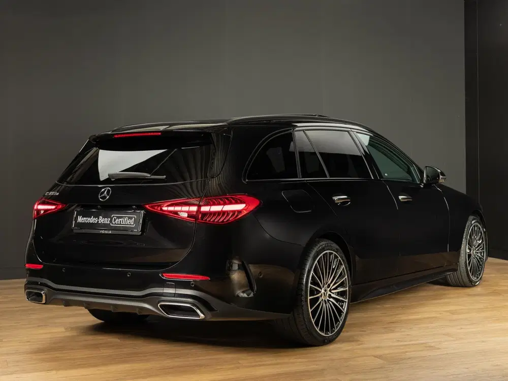 Mercedes-Benz C-Klasse 300 e Business Solution AMG uit 2026, foto 2