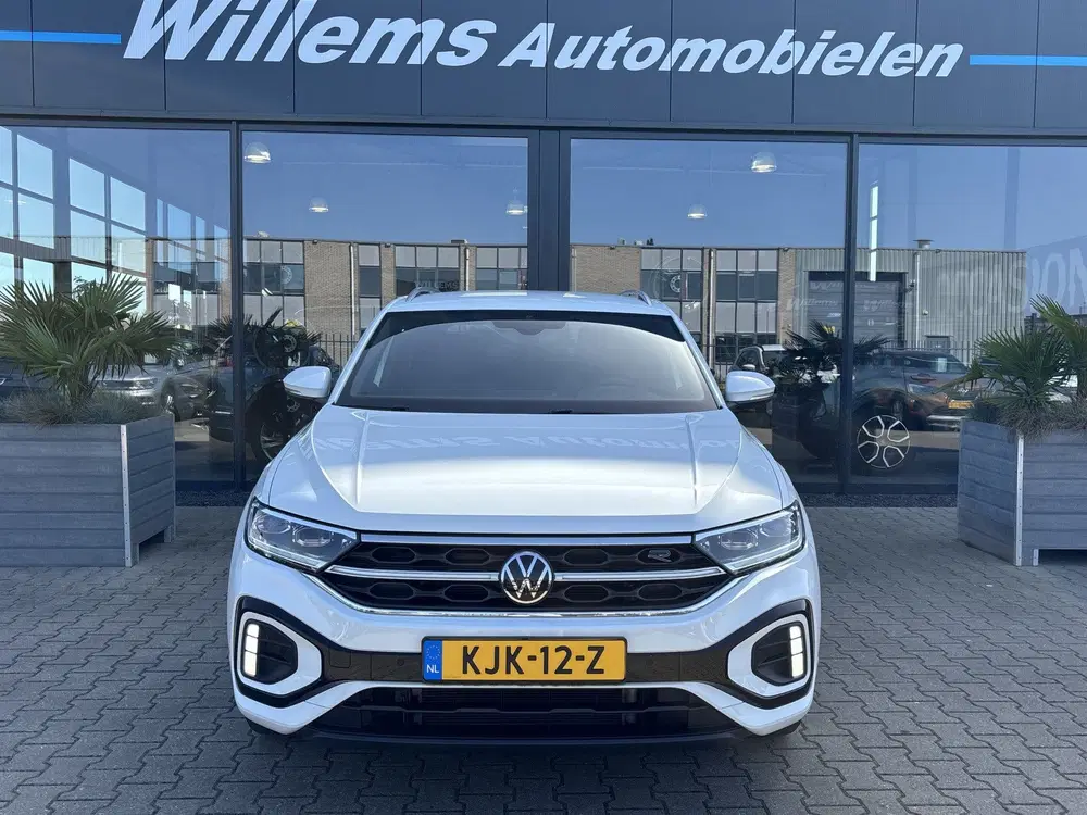 Volkswagen T-Roc 1.5 TSI R-Line Business+ Facelift Model St uit 2022, foto 2