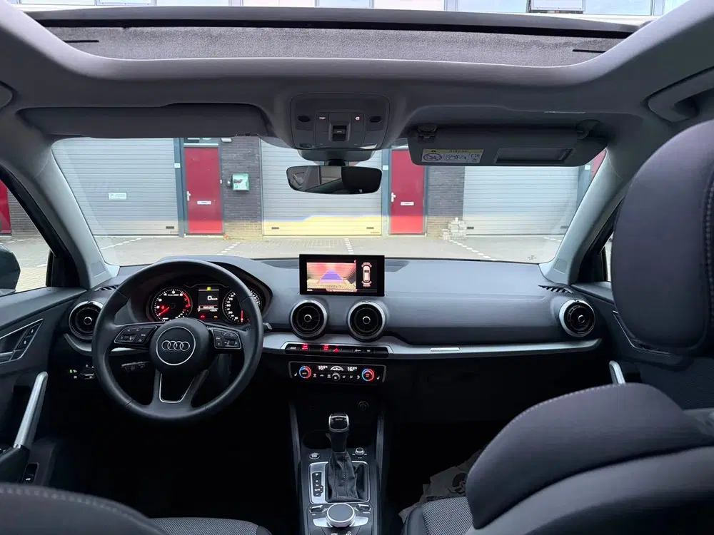 Audi Q2 35 TFSI S Edition uit 2023, foto 14
