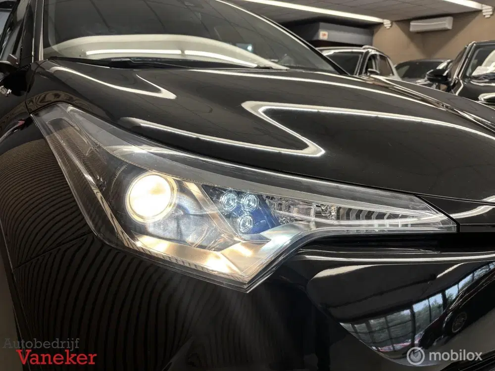 Toyota C-HR 1.8 Hybrid Team D uit 2019, foto 6