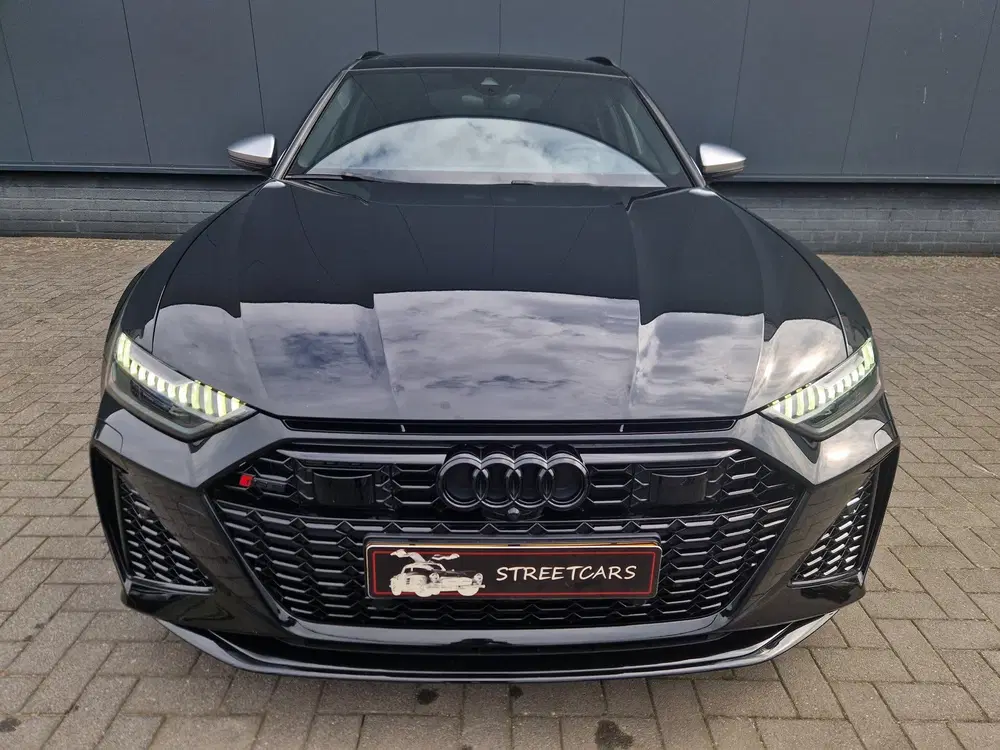 Audi RS6 TFSI Quattro uit 2020, foto 5