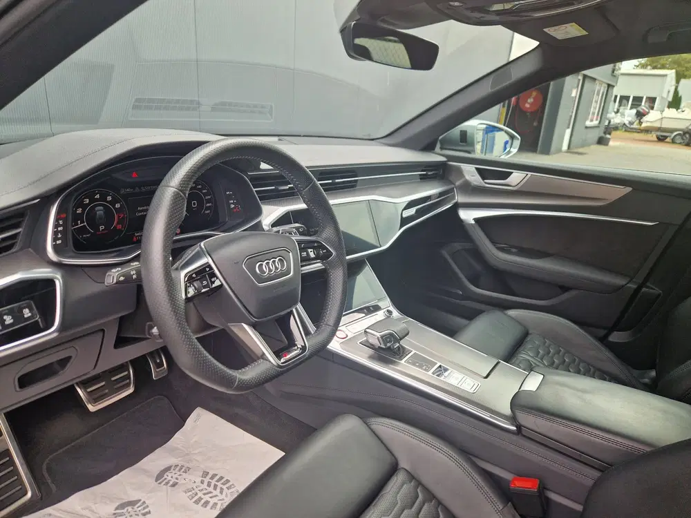 Audi RS6 TFSI Quattro uit 2020, foto 6