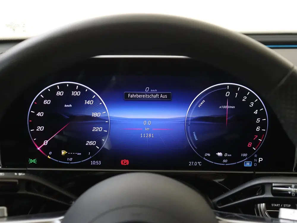 Mercedes-Benz E-Klasse 300 e Sport Edition uit 2025, foto 12