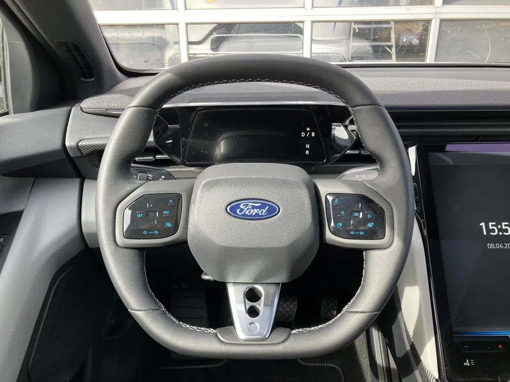 Ford Capri Premium Extended Range RWD 77 kWh uit 2026, foto 13