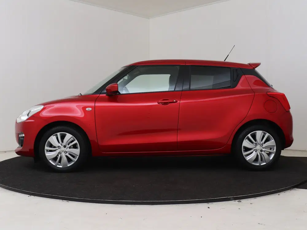 Suzuki Swift 1.2 Select * Automaat uit 2020, foto 3