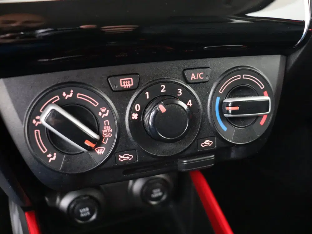 Suzuki Swift 1.2 Select * Automaat uit 2020, foto 9