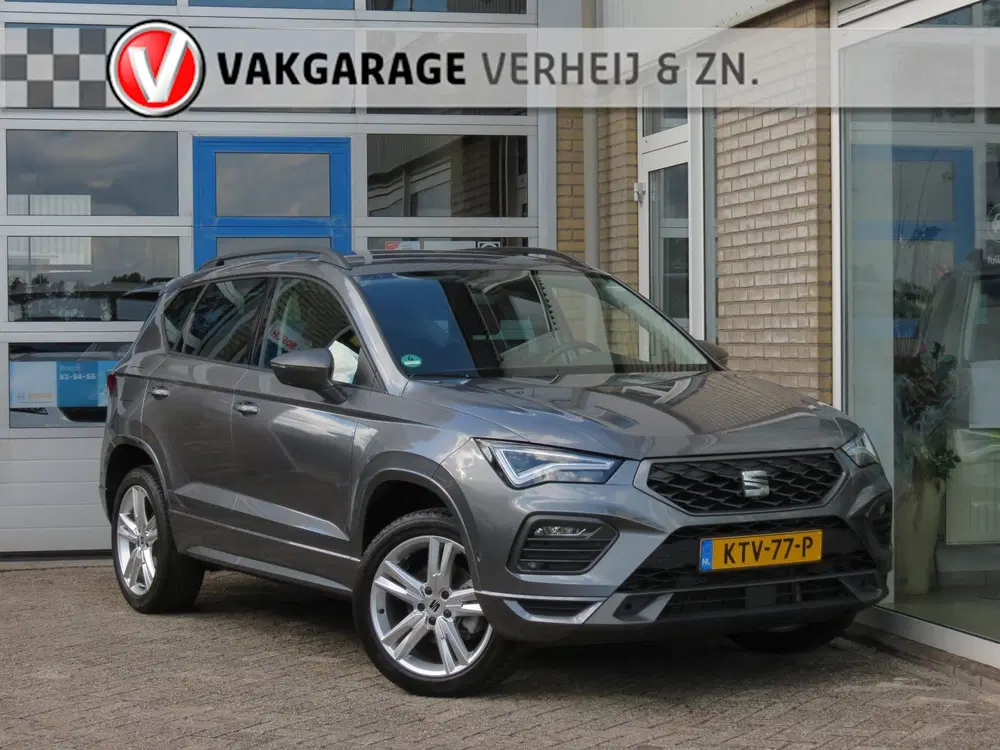 SEAT Ateca 1.5 TSI DSG FR Business Intense Camera uit 2023