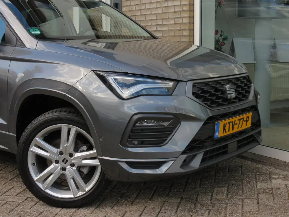 SEAT Ateca 1.5 TSI DSG FR Business Intense Camera uit 2023, foto 3