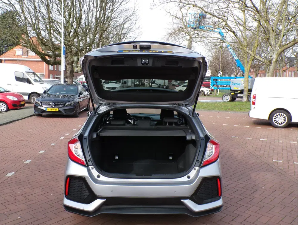 Honda Civic 1.0 i-VTEC Elegance AUTOMAAT DEALER ONDERH uit 2020, foto 11