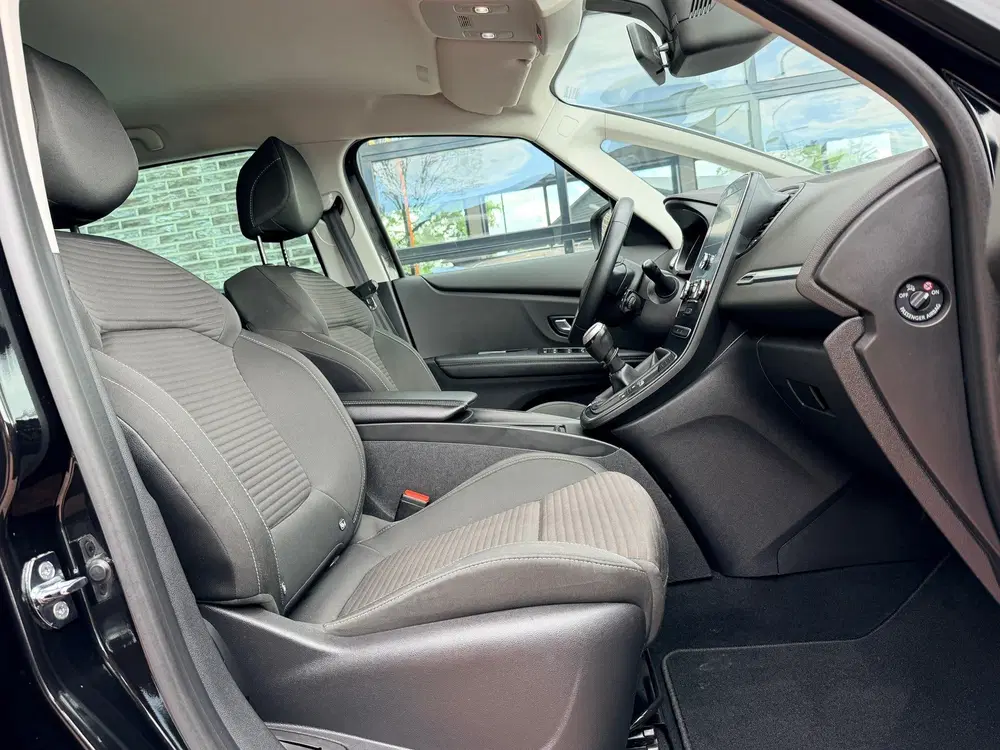 Renault Grand Scenic Grand Scénic 1.3 TCe Business Zen uit 2021, foto 14