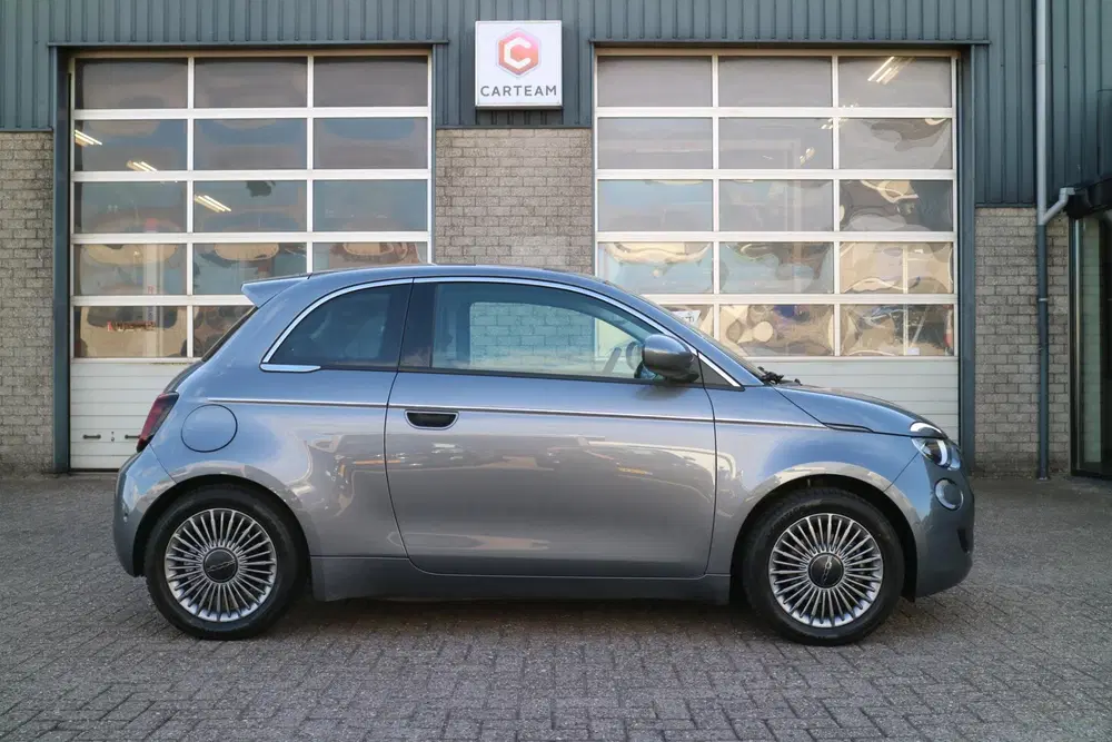 Fiat 500 Urban 42 kWh uit 2023, foto 6