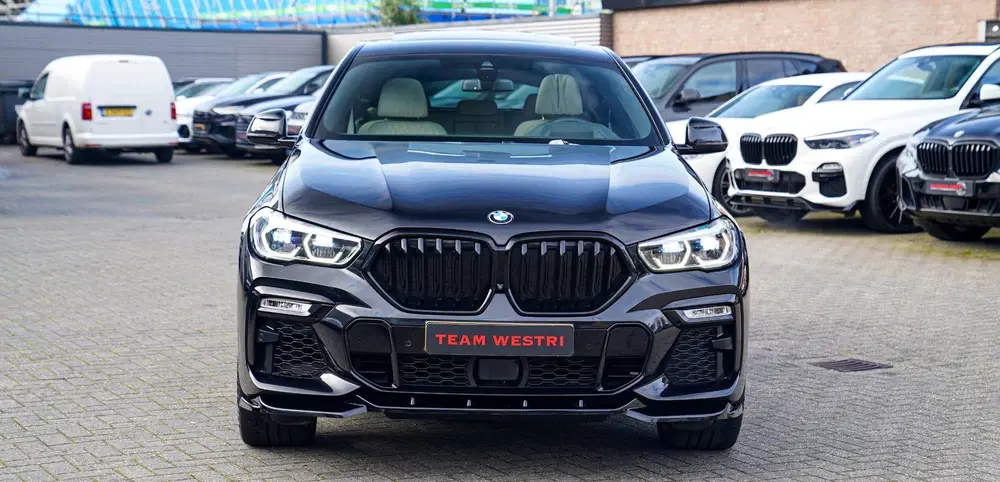 BMW X6 M50i High Executive uit 2021, foto 6