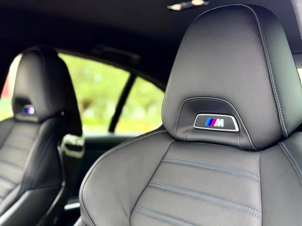 BMW 3-serie M340i xDrive M seats uit 2022, foto 15