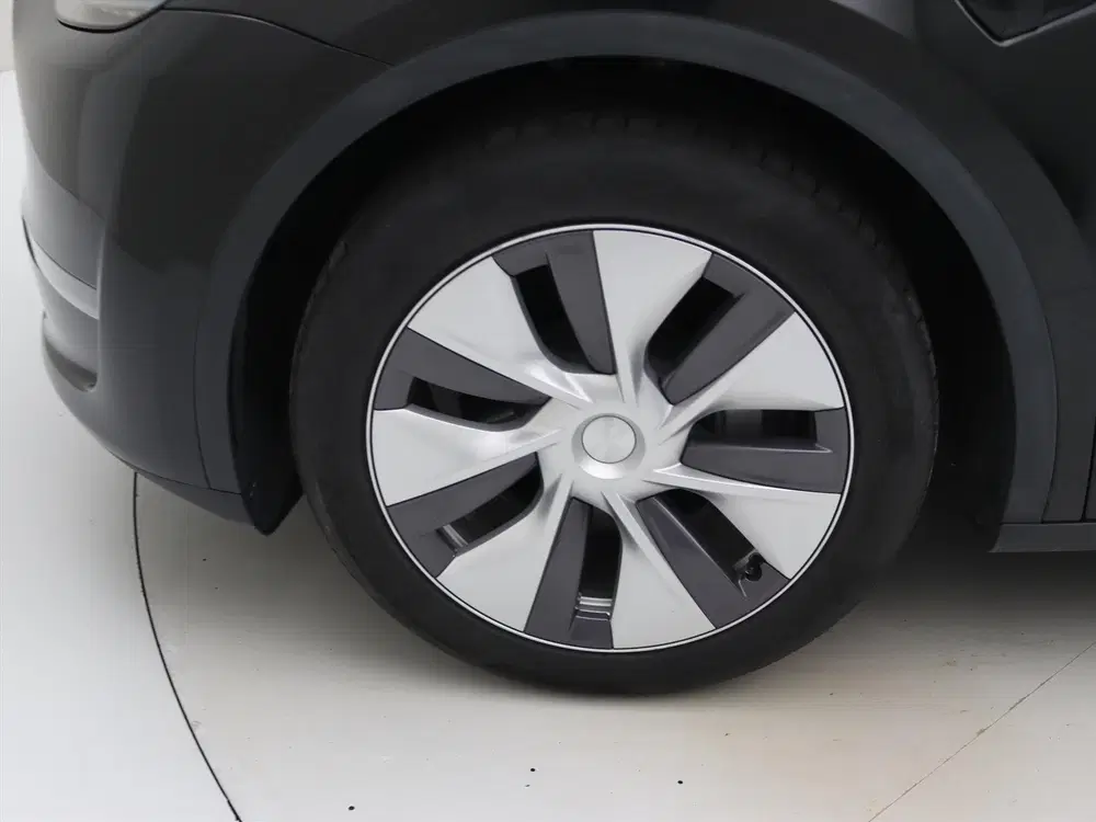 Tesla Model Y Long Range AWD 75kWh 351pk 96% SoH [ AMD R uit 2024, foto 11