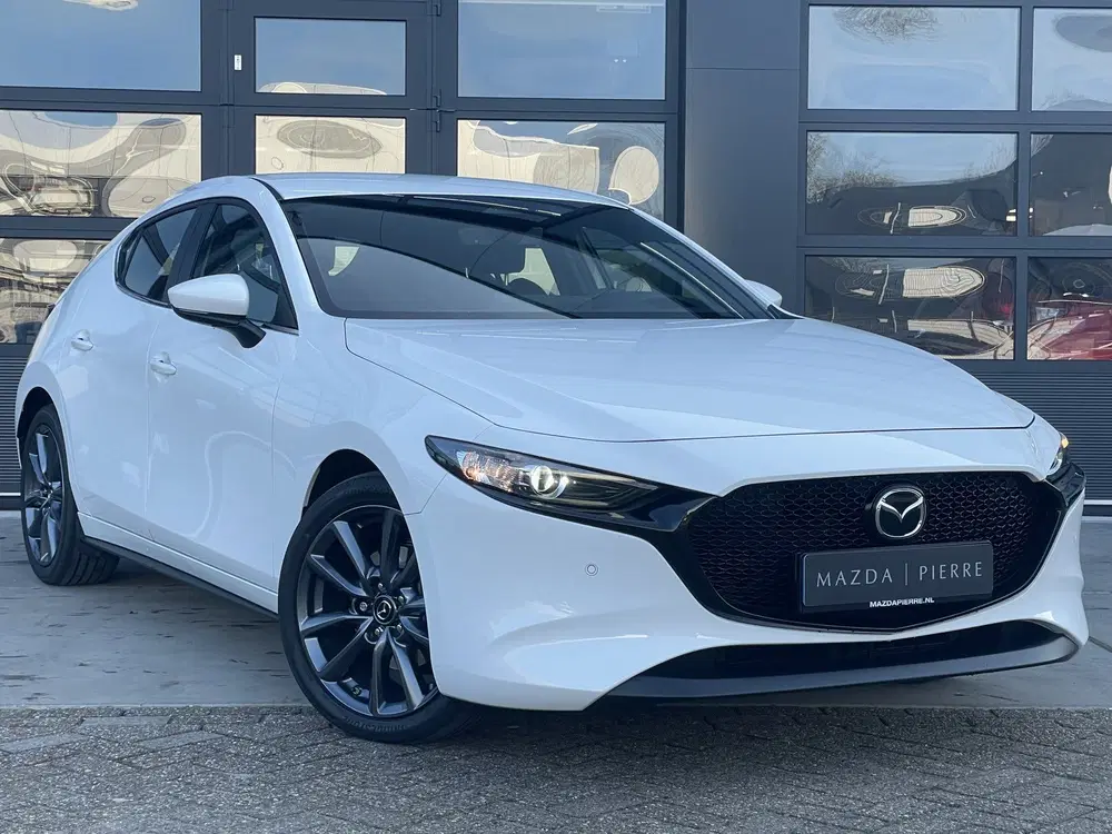 Mazda 3 2.5 e-SkyActiv-G 140 M Hybrid Centre-line uit 2026, foto 5