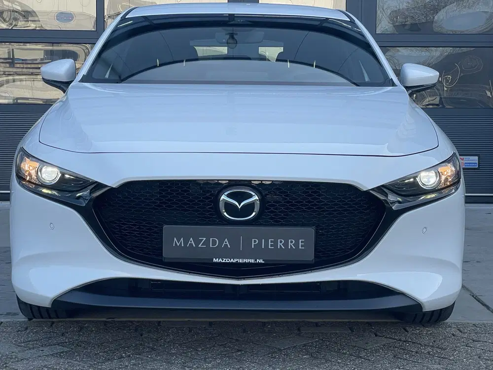 Mazda 3 2.5 e-SkyActiv-G 140 M Hybrid Centre-line uit 2026, foto 7