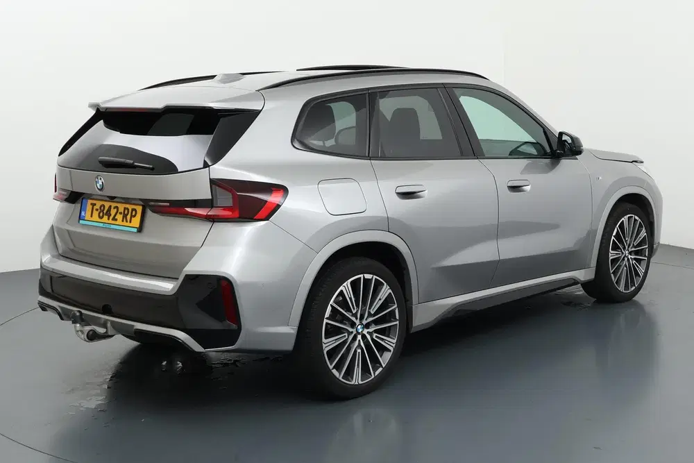 BMW X1 sDrive20i Voluit genieten met een schat aa uit 2023, foto 6
