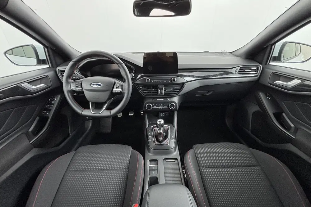 Ford Focus 1.0 EcoBoost ST Line X Business Praktisch uit 2021, foto 12