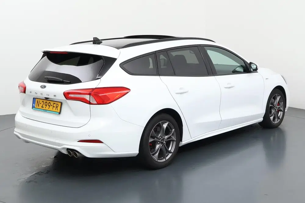 Ford Focus 1.0 EcoBoost ST Line X Business Praktisch uit 2021, foto 6