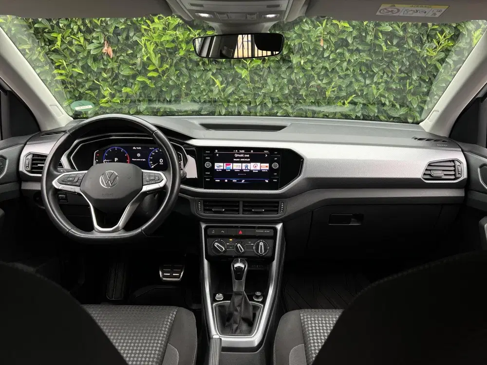 Volkswagen T-Cross 1.0 TSI Active uit 2022, foto 6