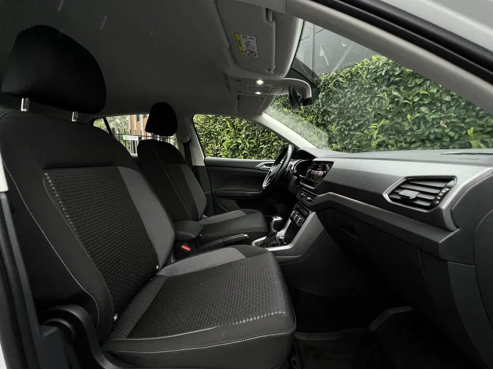 Volkswagen T-Cross 1.0 TSI Active uit 2022, foto 8