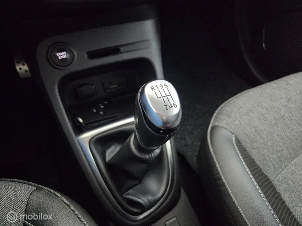 Renault Captur 1.3 TCe 130PK Intens led uit 2019, foto 13