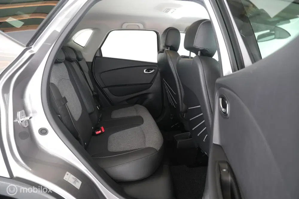 Renault Captur 1.3 TCe 130PK Intens led uit 2019, foto 15