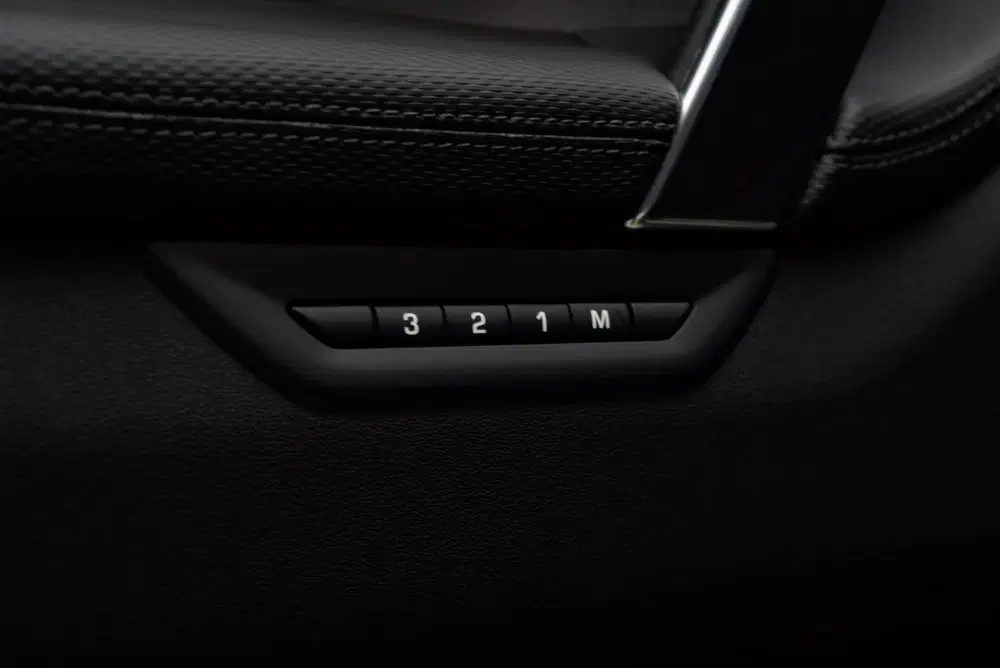 Land Rover Discovery Sport 1.5 P270e PHEV Panodak Leer Navi uit 2025, foto 14