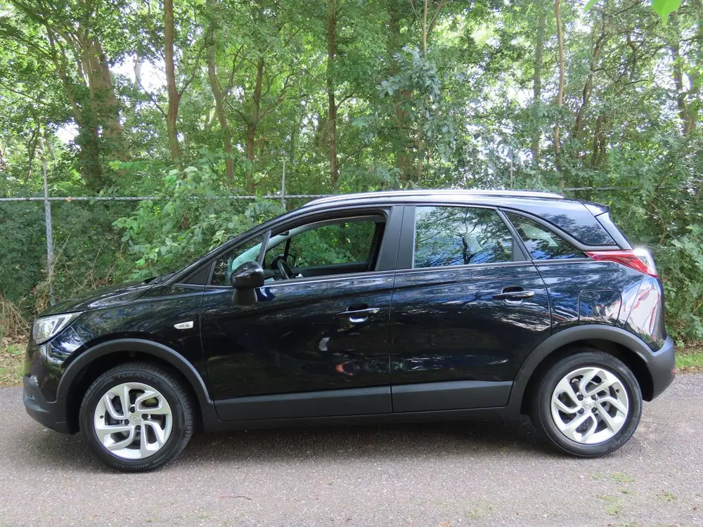 Opel Crossland 1.2 Turbo Edition uit 2020, foto 2