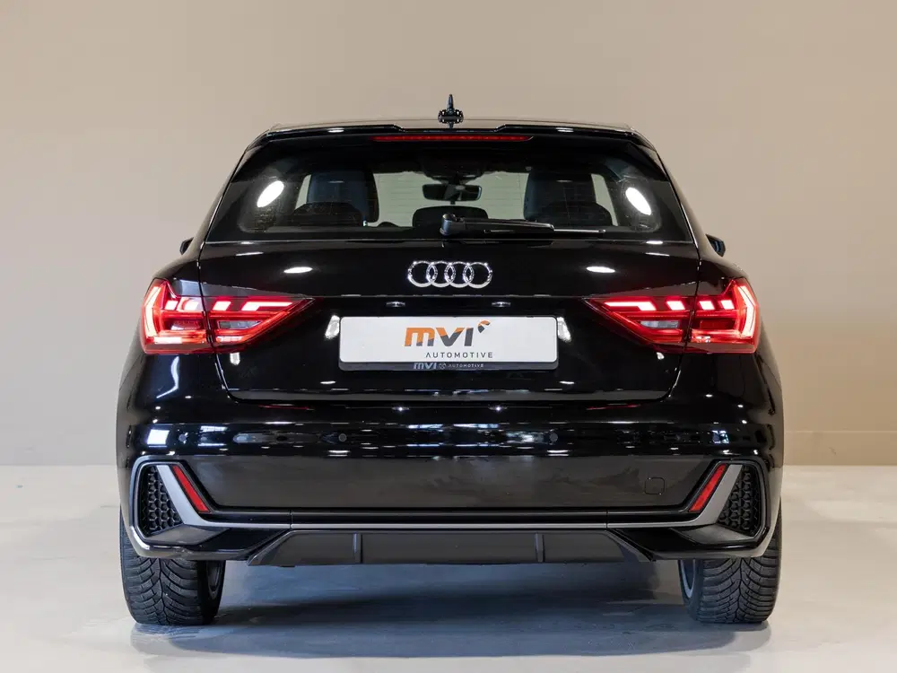 Audi A1 25 TFSI S-Line edition uit 2022, foto 10