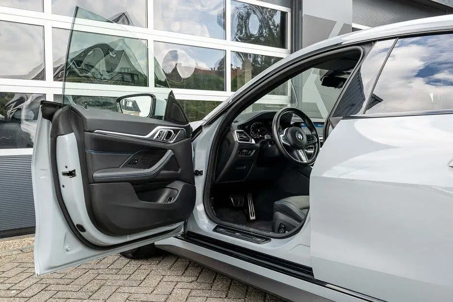 BMW 4-serie 4 Serie 420 420i Gran Coupé M Sport uit 2022, foto 8