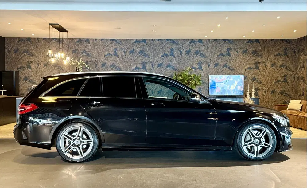 Mercedes-Benz C-Klasse 200 AMG I Facelift I Virtual C uit 2019, foto 6