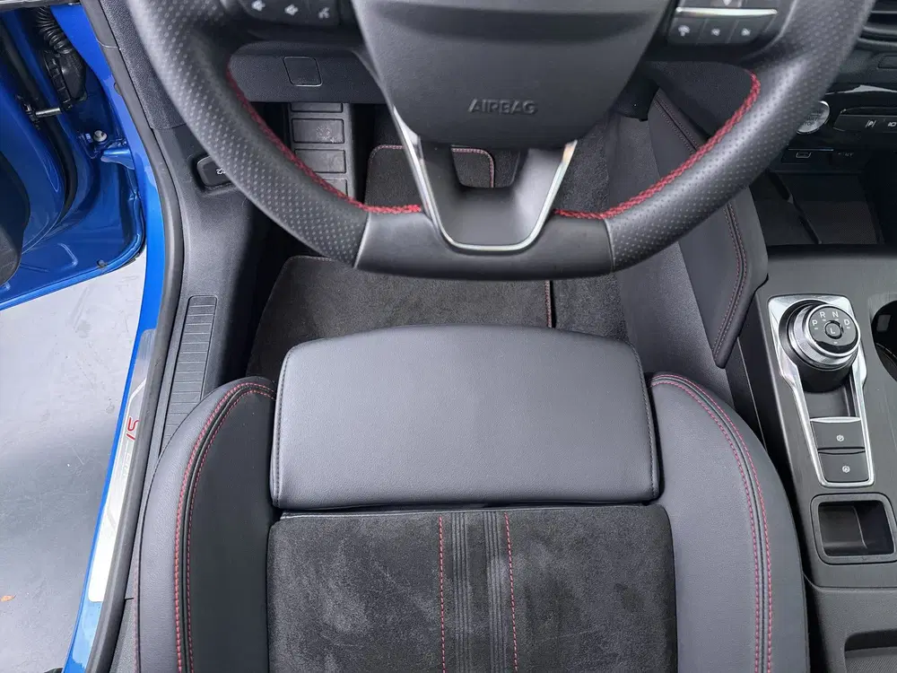 Ford Kuga 2.5 PHEV ST-Line X uit 2025, foto 13