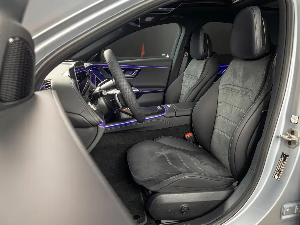 Mercedes-Benz E-Klasse 300 e Business Solution AMG uit 2026, foto 9