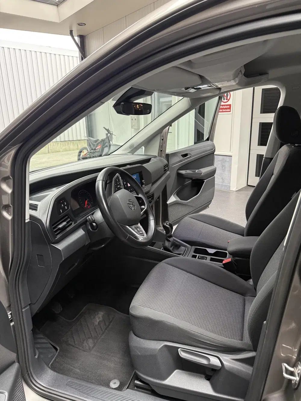 Volkswagen Caddy 1.5 TSI 7 personen uit 2022, foto 10