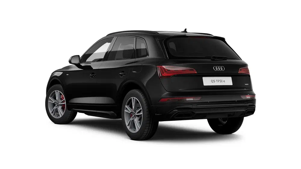 Audi Q5 55 TFSI e S edition Panoramadak uit 2023, foto 2