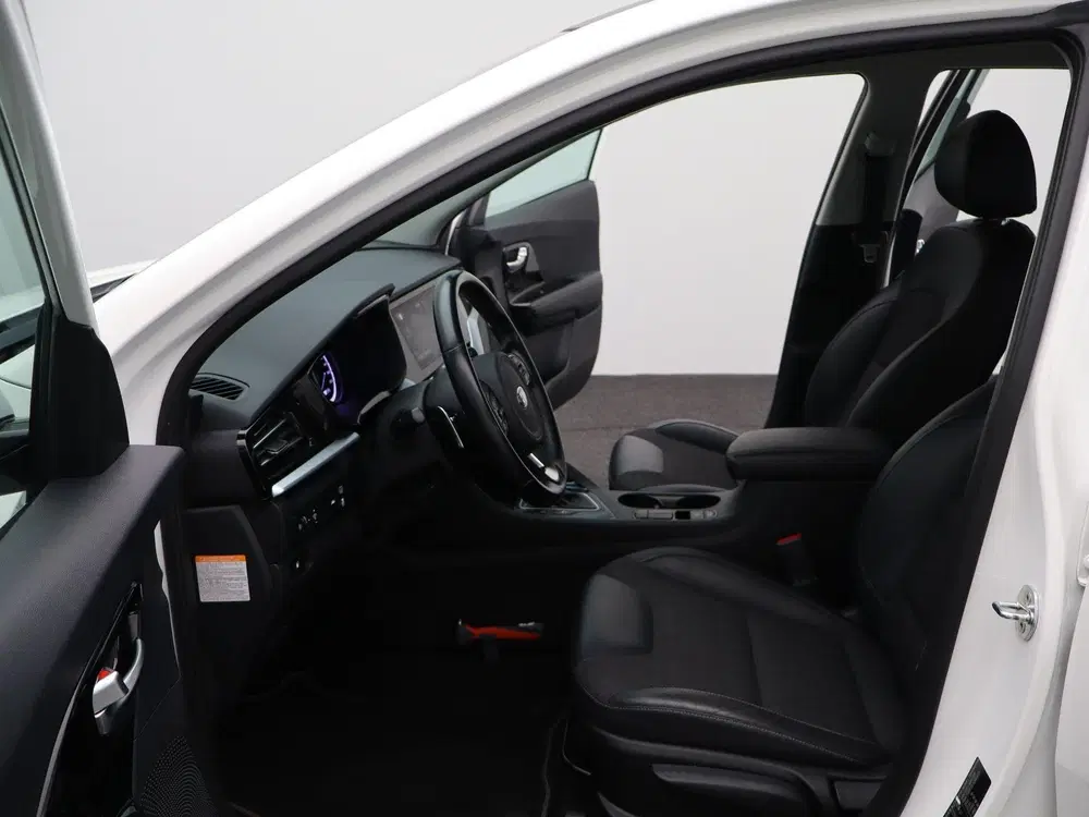 Kia Niro 1.6 GDi Hybrid DynamicLine uit 2020, foto 11
