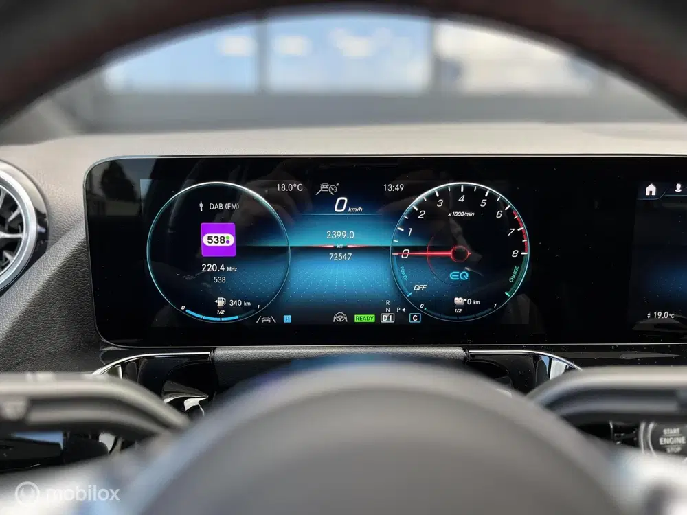 Mercedes-Benz GLA Mercedes GLA-klasse 250 e AMG Line uit 2022, foto 15