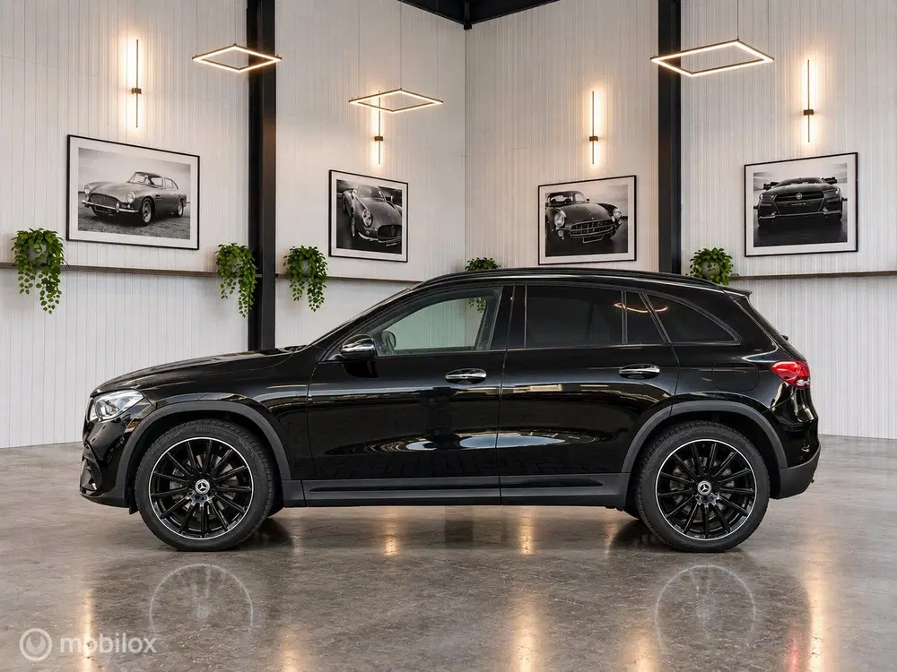 Mercedes-Benz GLA Mercedes GLA-klasse 250 e AMG Line uit 2022, foto 3