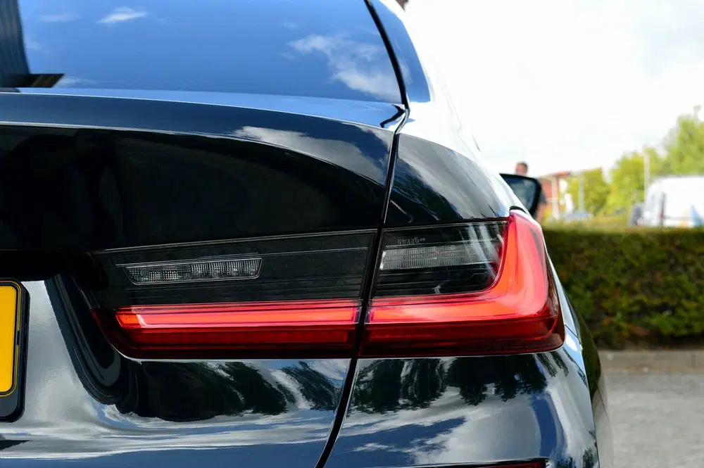 BMW 3-serie 320i M-Sport Rijklaarprijs-Garantie Leder uit 2022, foto 8
