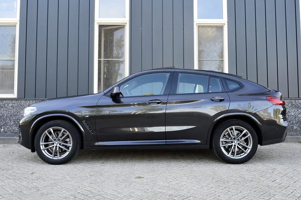BMW X4 xDrive20i M Sport Rijklaarprijs-Garantie P uit 2019, foto 2