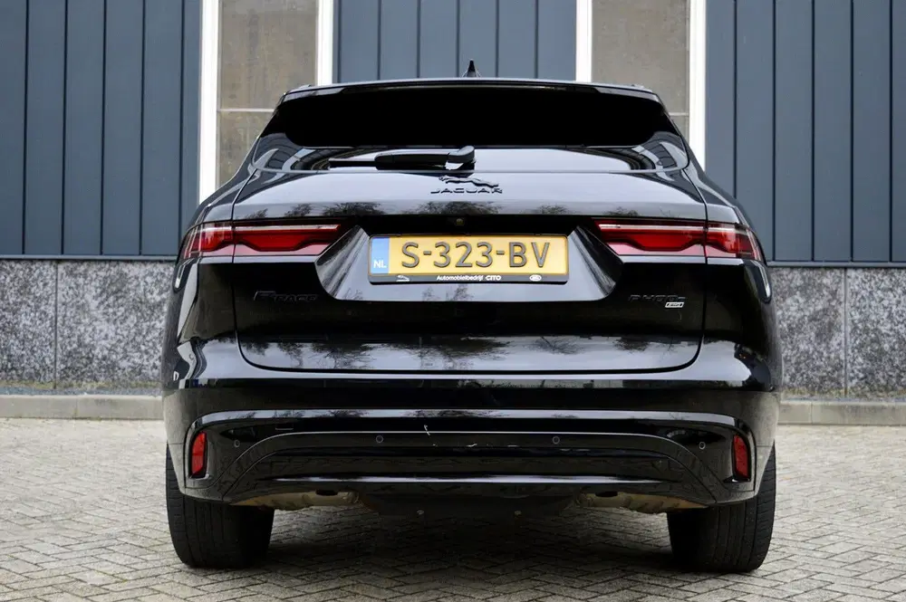 Jaguar F-Pace 2.0 P400e PHEV R-Dynamic Black SOH 95% Rij uit 2023, foto 4