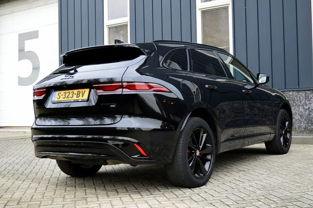 Jaguar F-Pace 2.0 P400e PHEV R-Dynamic Black SOH 95% Rij uit 2023, foto 5