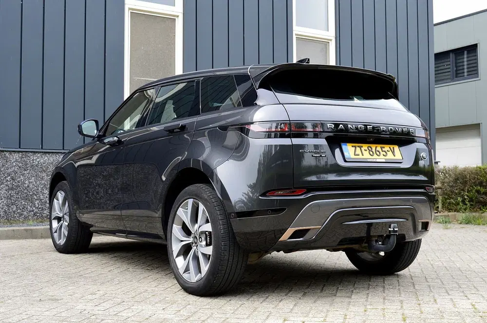 Land Rover Range Rover Evoque 2.0 P200 AWD R-Dynamic HSE Rij uit 2019, foto 3
