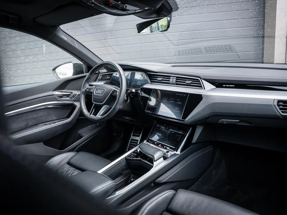 Audi Q8 e-tron 55 quattro S Edition 115 kWh uit 2024, foto 13