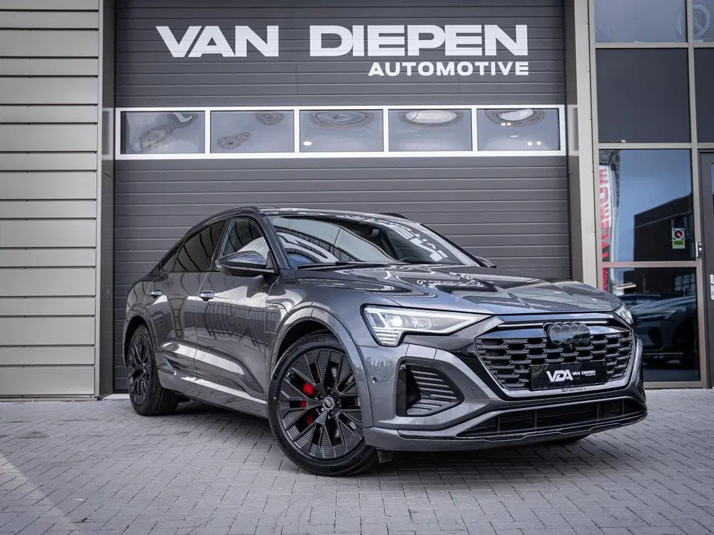 Audi Q8 e-tron 55 quattro S Edition 115 kWh uit 2024, foto 4
