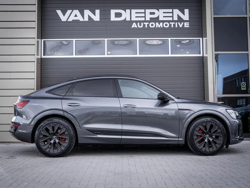 Audi Q8 e-tron 55 quattro S Edition 115 kWh uit 2024, foto 5