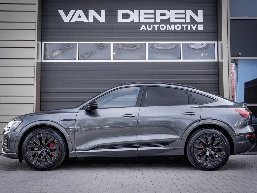 Audi Q8 e-tron 55 quattro S Edition 115 kWh uit 2024, foto 9